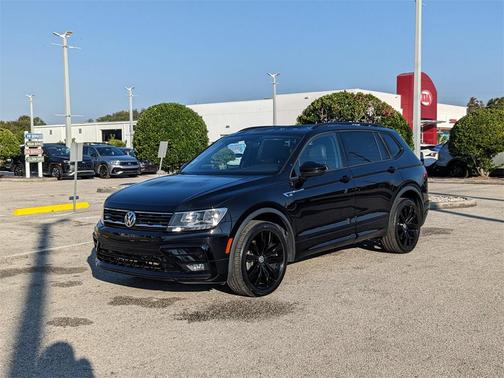 2021 Volkswagen Tiguan 2.0T SE R-Line Black