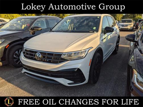 2024 Volkswagen Tiguan 2.0T SE R-Line Black