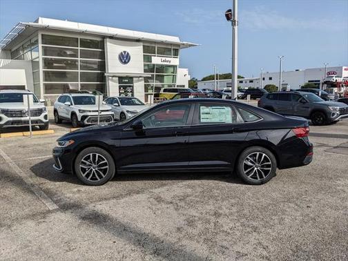 2025 Volkswagen Jetta 1.5T SE