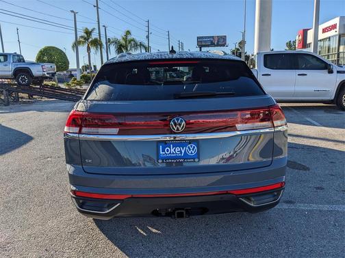 2024 Volkswagen Atlas Cross Sport 2.0T SE w/Technology