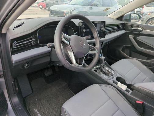 Silver Metallic 2025 Volkswagen Jetta 1.5T SE