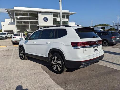 2025 Volkswagen Atlas 2.0T SE w/Technology 4MOTION