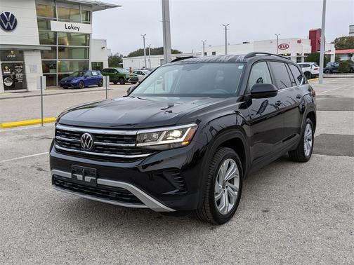 2023 Volkswagen Atlas 2.0T SE w/Technology
