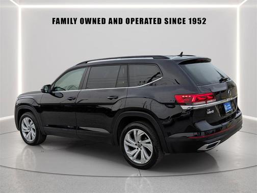 2023 Volkswagen Atlas 2.0T SE w/Technology