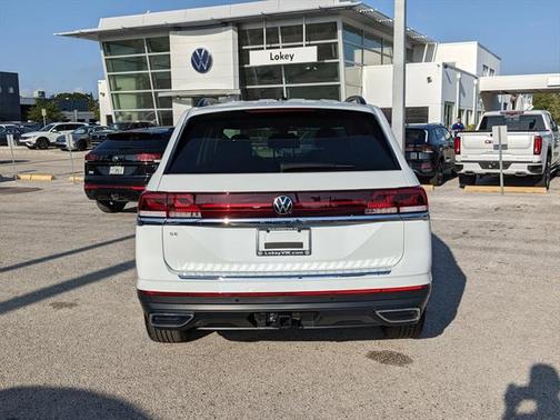 2025 Volkswagen Atlas 2.0T SE w/Technology