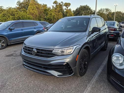 2022 Volkswagen Tiguan 2.0T SE R-Line Black