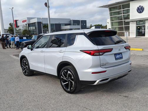 2024 Mitsubishi Outlander SE 2.5 2WD