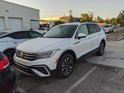2024 Volkswagen Tiguan 2.0T S