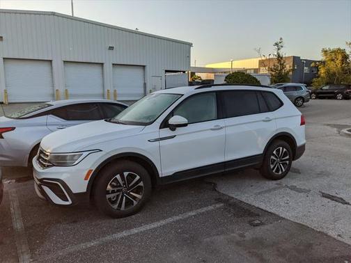 2024 Volkswagen Tiguan 2.0T S