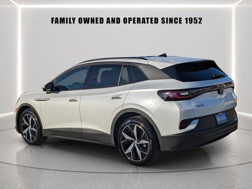 Opal White Pearl 2023 Volkswagen ID.4 Pro S