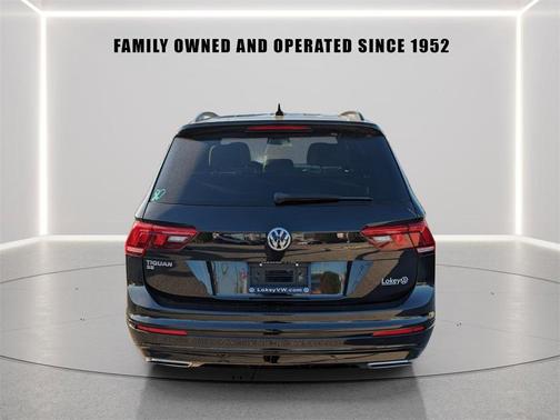 2021 Volkswagen Tiguan 2.0T SE R-Line Black