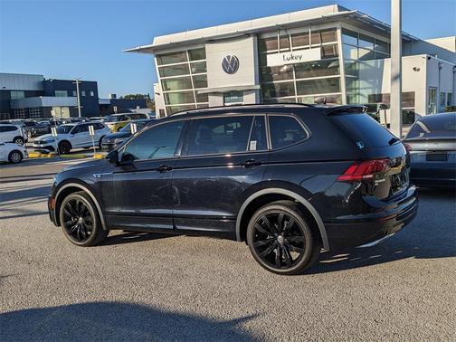 2021 Volkswagen Tiguan 2.0T SE R-Line Black