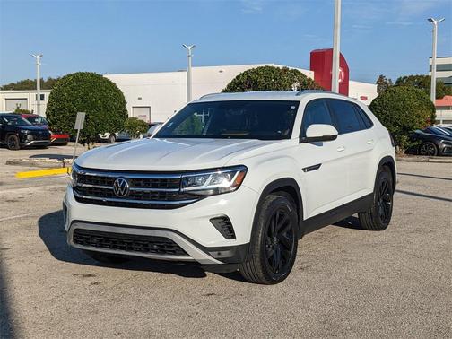2023 Volkswagen Atlas Cross Sport 3.6L V6 SE w/Technology