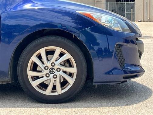 2013 Mazda Mazda3 i Touring