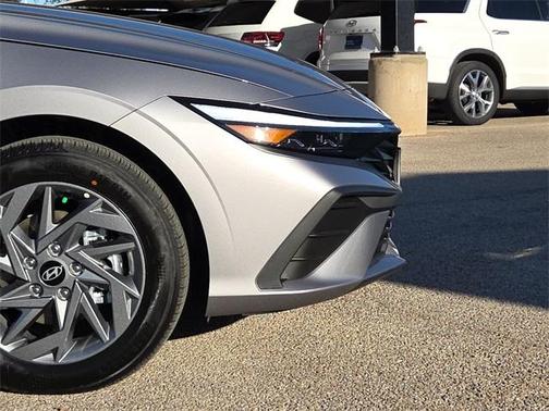 2026 Hyundai ELANTRA HEV Blue