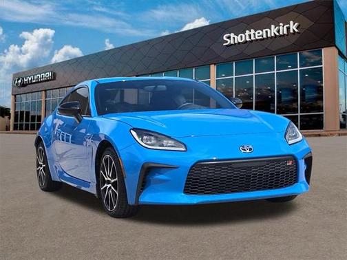 2024 Toyota GR86 Base