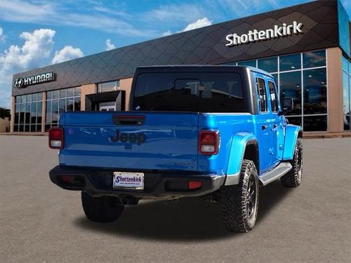 2021 Jeep Gladiator Sport