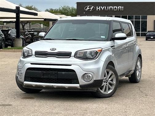 2017 Kia Soul +