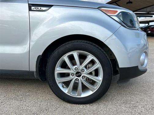 2017 Kia Soul +