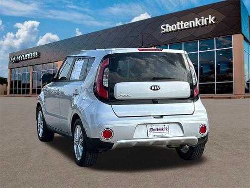2017 Kia Soul +