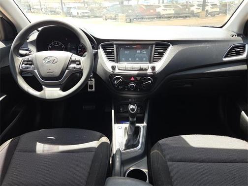 2022 Hyundai Accent SEL