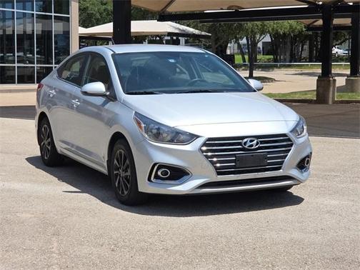 2022 Hyundai Accent SEL