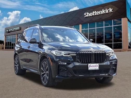 2022 BMW X7 xDrive40i