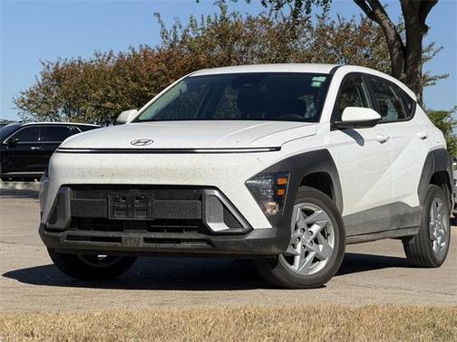 2025 Hyundai KONA SE
