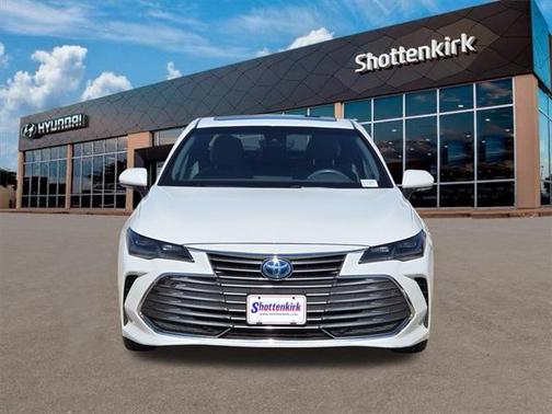 2021 Toyota Avalon Hybrid Limited