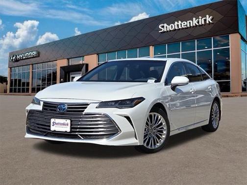 2021 Toyota Avalon Hybrid Limited