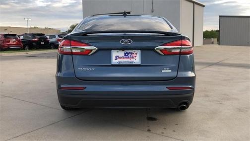 Photo 5 of 28 of 2019 Ford Fusion SE