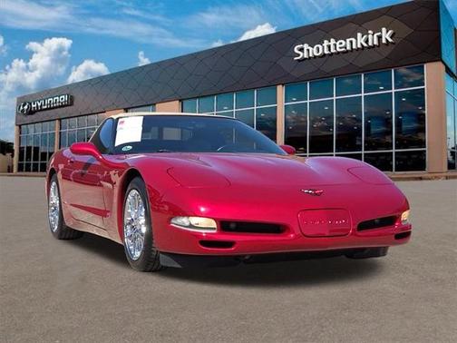 2004 Chevrolet Corvette Base