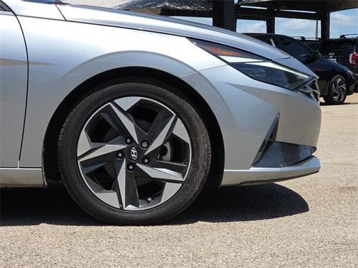 2021 Hyundai ELANTRA Limited