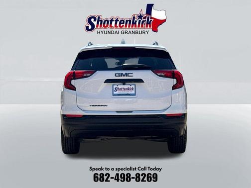 Summit White 2021 GMC Terrain SLE