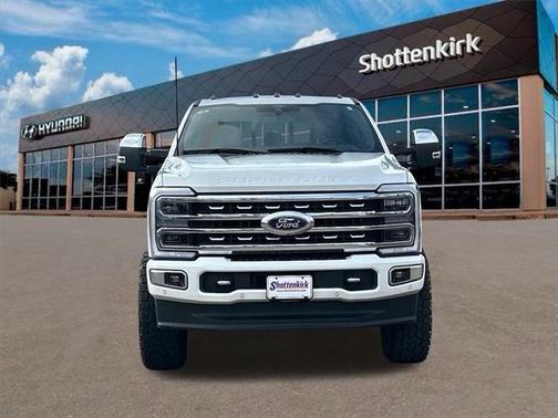 2024 Ford F-250 Platinum