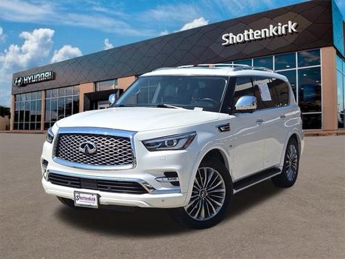 2019 INFINITI QX80 Luxe