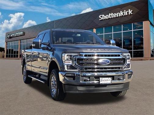 2022 Ford F-350 Lariat Super Duty