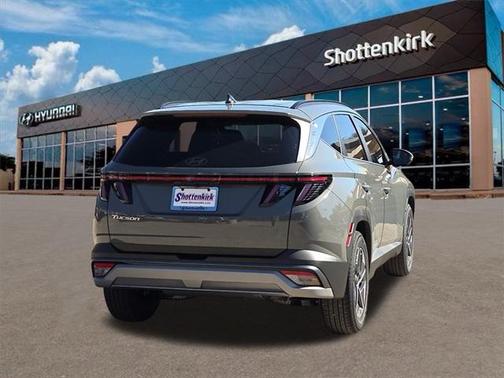 2026 Hyundai TUCSON SEL Premium