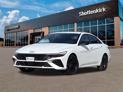 2026 Hyundai ELANTRA SEL