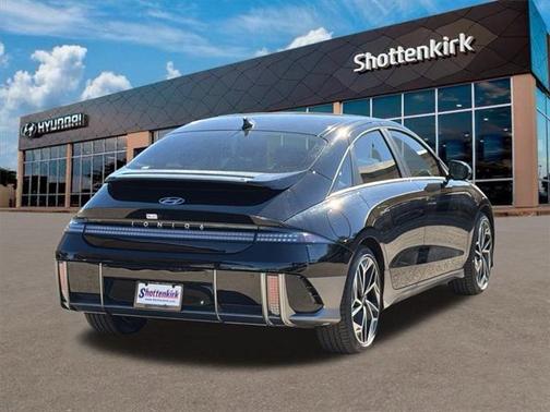 2025 Hyundai IONIQ 6 SEL