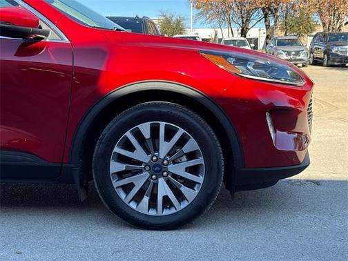 2020 Ford Escape Titanium