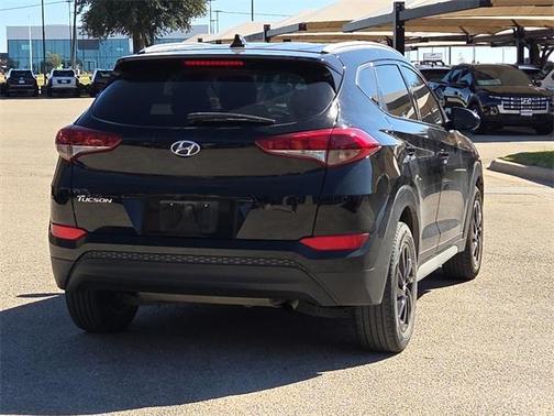 2018 Hyundai TUCSON SEL