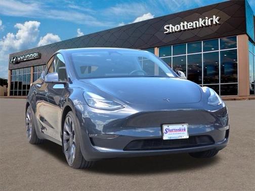 2024 Tesla Model Y Performance