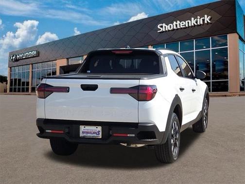 2026 Hyundai SANTA CRUZ SEL Activity