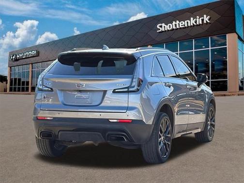 2023 Cadillac XT4 Sport