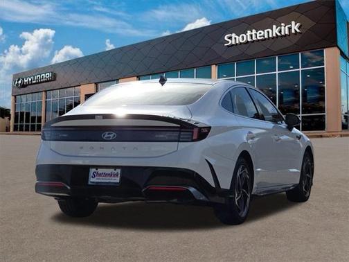 2026 Hyundai SONATA SEL Sport