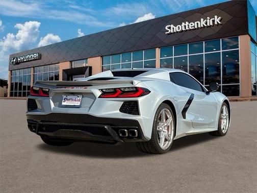 2022 Chevrolet Corvette Stingray w/2LT
