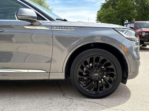 Gray 2021 Lincoln Aviator Reserve AWD