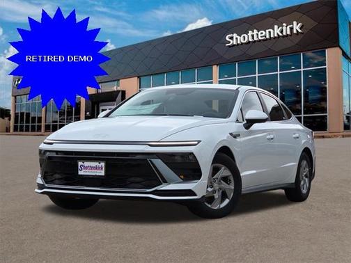 2025 Hyundai SONATA SE