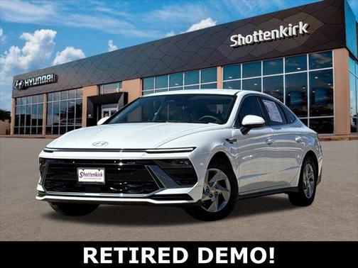 2025 Hyundai SONATA SE